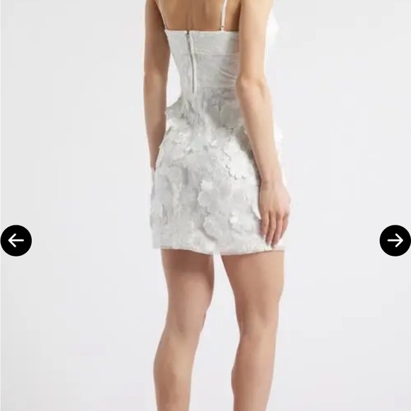 City Vibe White Dimensional Floral Appliqué Minidress Bachelorette Size 15 NWT - Picture 4 of 9